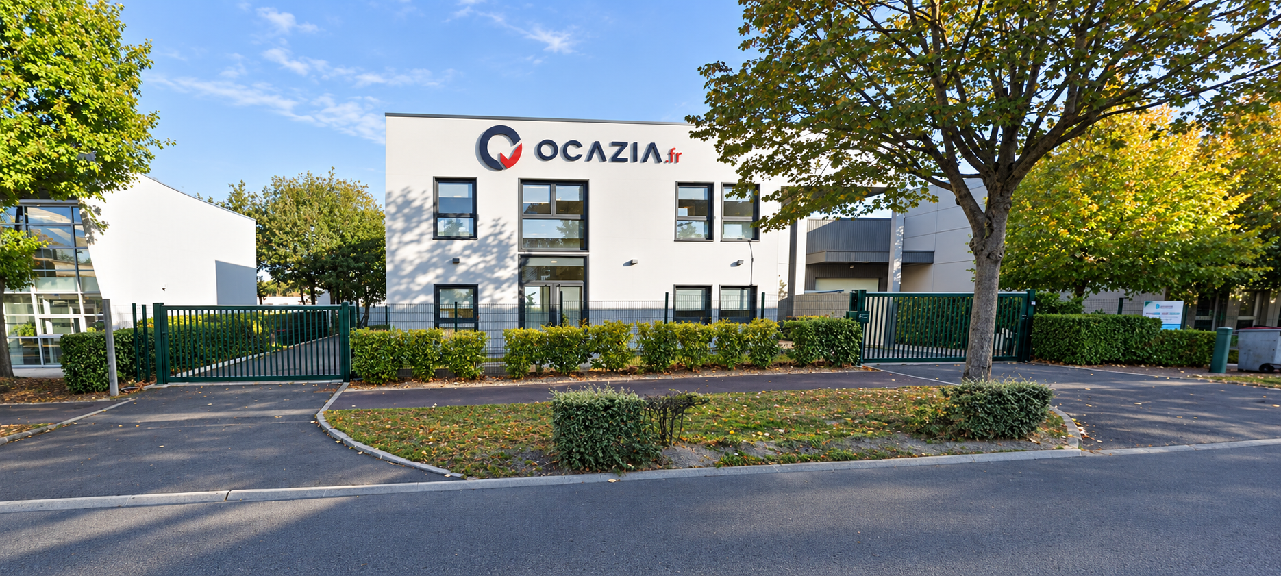 Façade du showroom Ocazia à Taverny